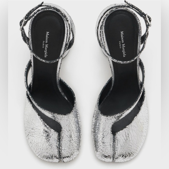 Maison Margiela mirrored silver Tabi pump sandals with 80mm cylindrical heel - Picture 3 of 5